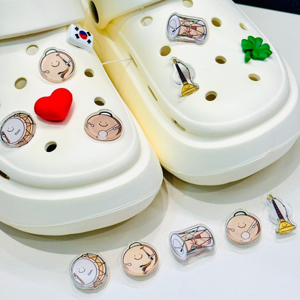 Korean Instrument Inspired Shoe Pins