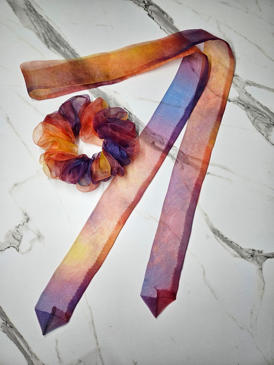 Galaxy-themed Oganza Daenggi & Scrunchies